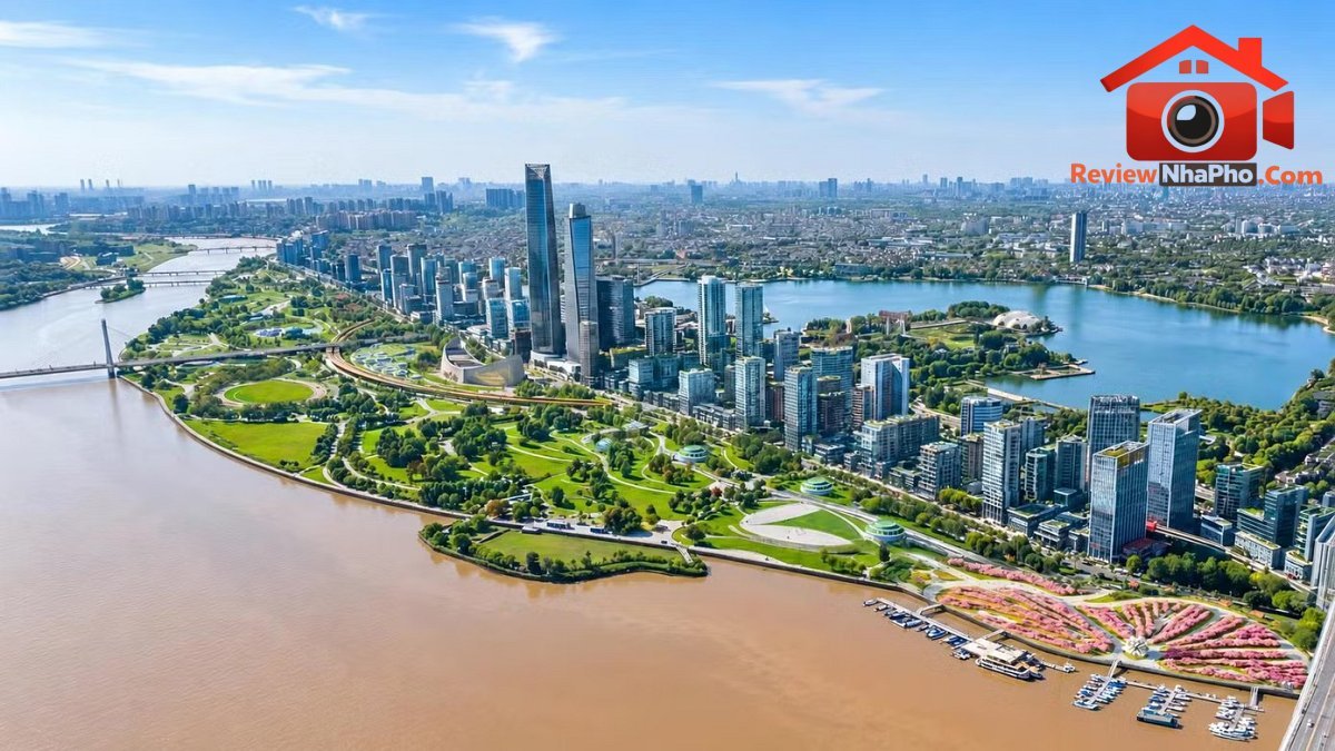 Phối cảnh quy hoạch trục đại lộ cảnh quan sông Hồng. Hà Nội lý giải việc bãi bỏ quyết định quy hoạch phân khu sông Hồng - Ảnh 1.