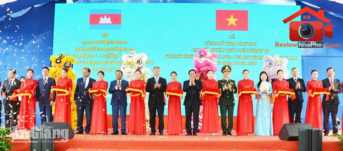 cua-khau.jpg