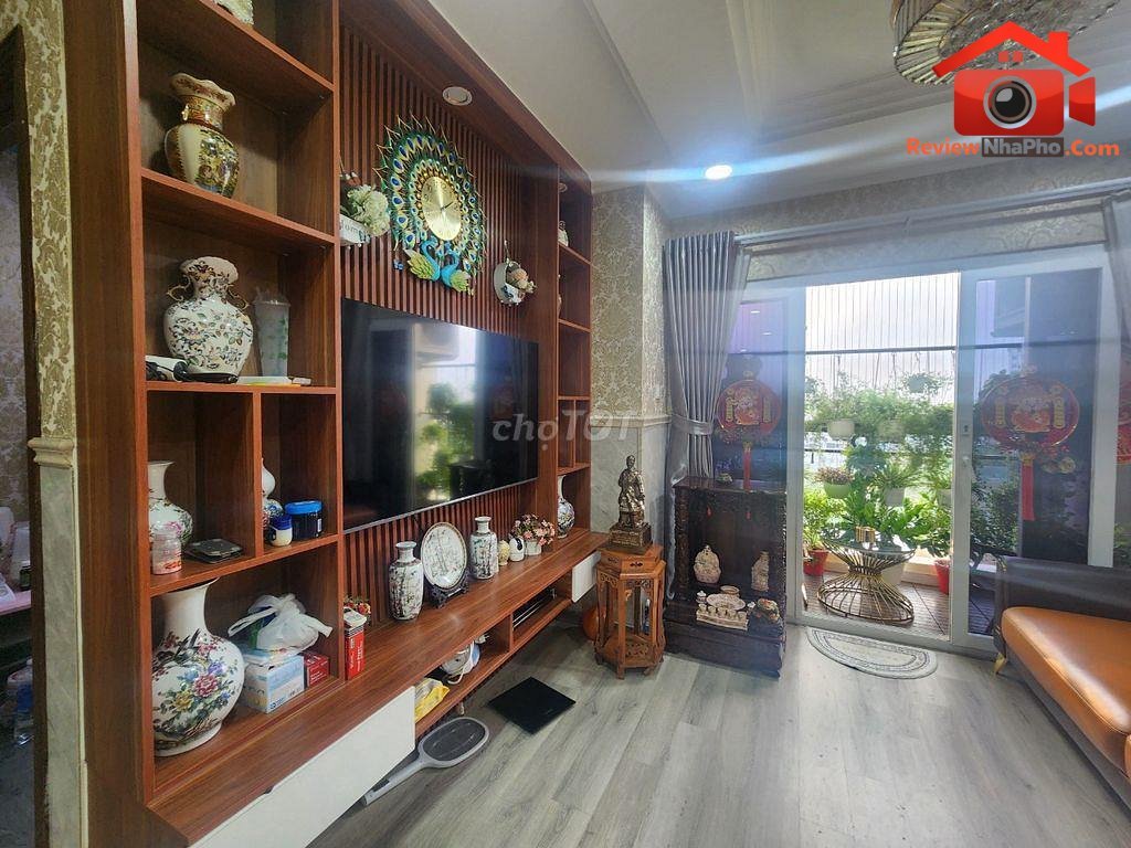 Review nhà phố Quận Tân Bình TP.HCM – Căn hộ 2 phòng ngủ giá 3.9 tỷ