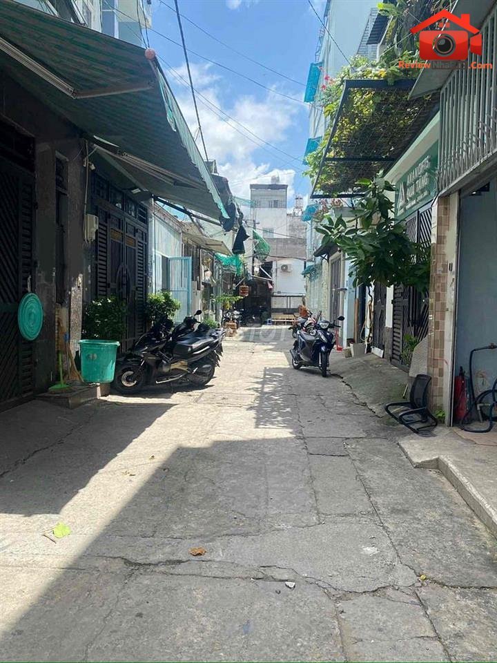 Review nhà phố Gò Dầu, Phường Tân Sơn Nhì, Quận Tân Phú, TP.HCM giá 5 tỷ