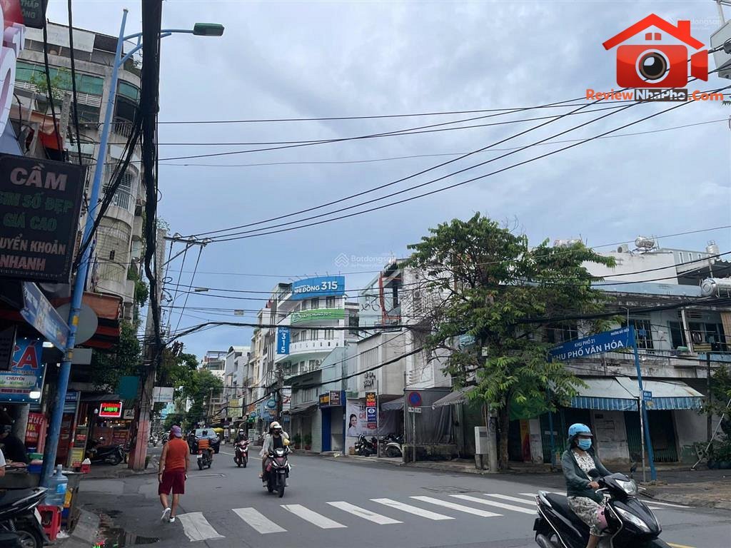 Nhà phố mặt tiền đường Đồng Đen, quận Tân Bình TP.HCM, 148m2 giá 24 tỷ