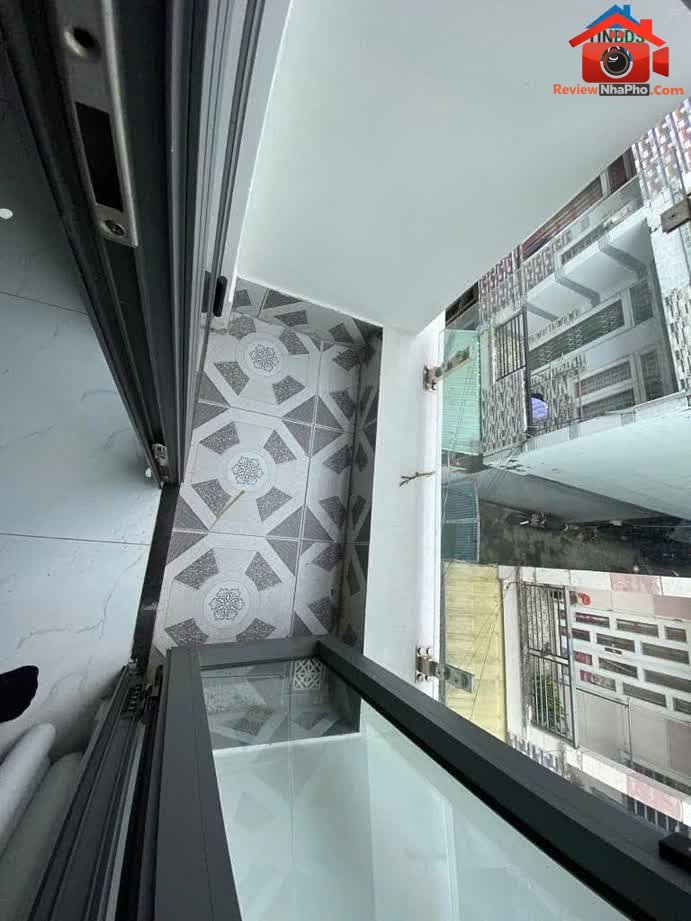 Review nhà phố Hương Lộ 2 Bình Trị Đông A Quận Bình Tân TP.HCM giá 5 tỷ