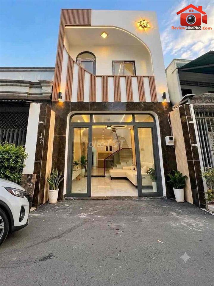 Review nhà phố Tô Hiệu Phú Thạnh Quận Tân Phú TP.HCM giá 6.75 tỷ