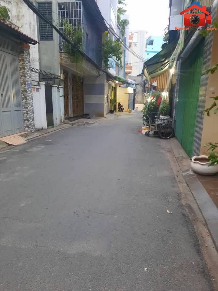 Review nhà phố Tân Bình – Bán nhà 4 PN sát m… – Bán nhà mặt phố Quận Tân Bình – TP Hồ Chí Minh giá 5 – 10 tỷ