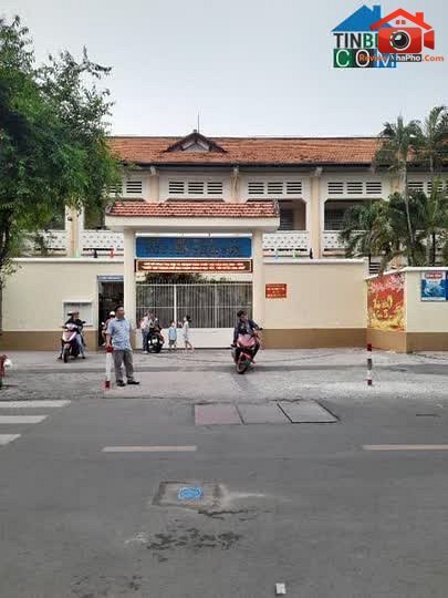 Review nhà phố Tân Bình, TP.HCM – Nhà đẹp 60… – Bán nhà mặt phố Quận Tân Bình – TP Hồ Chí Minh giá BÁN 3 – 5 tỷ
