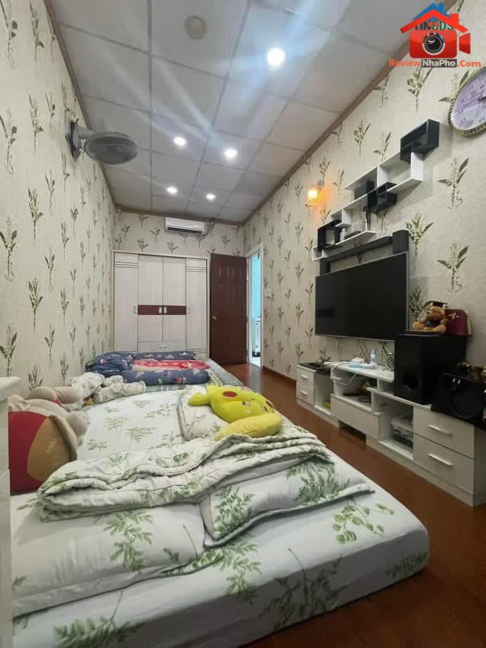 Review nhà phố Tân Phú TP.HCM – Nhà riêng 2P… – Bán nhà mặt phố Quận Tân Phú – TP Hồ Chí Minh giá Thỏa thuận
