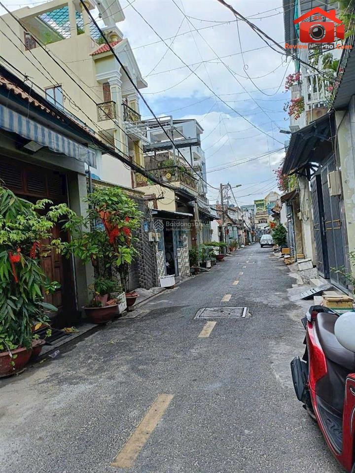 Review nhà phố mặt tiền đường Số 10 Bình Tân TP.HCM giá 7,9 tỷ