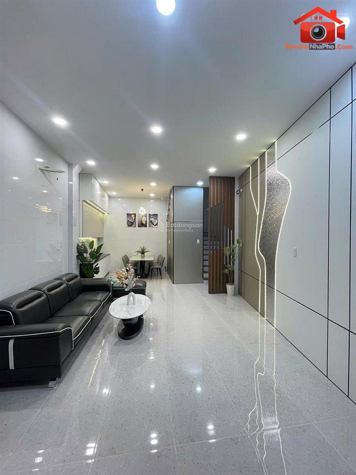 Review nhà phố mới xây hẻm xe hơi Âu Cơ Quận Tân Bình TP.HCM giá 8.2 tỷ