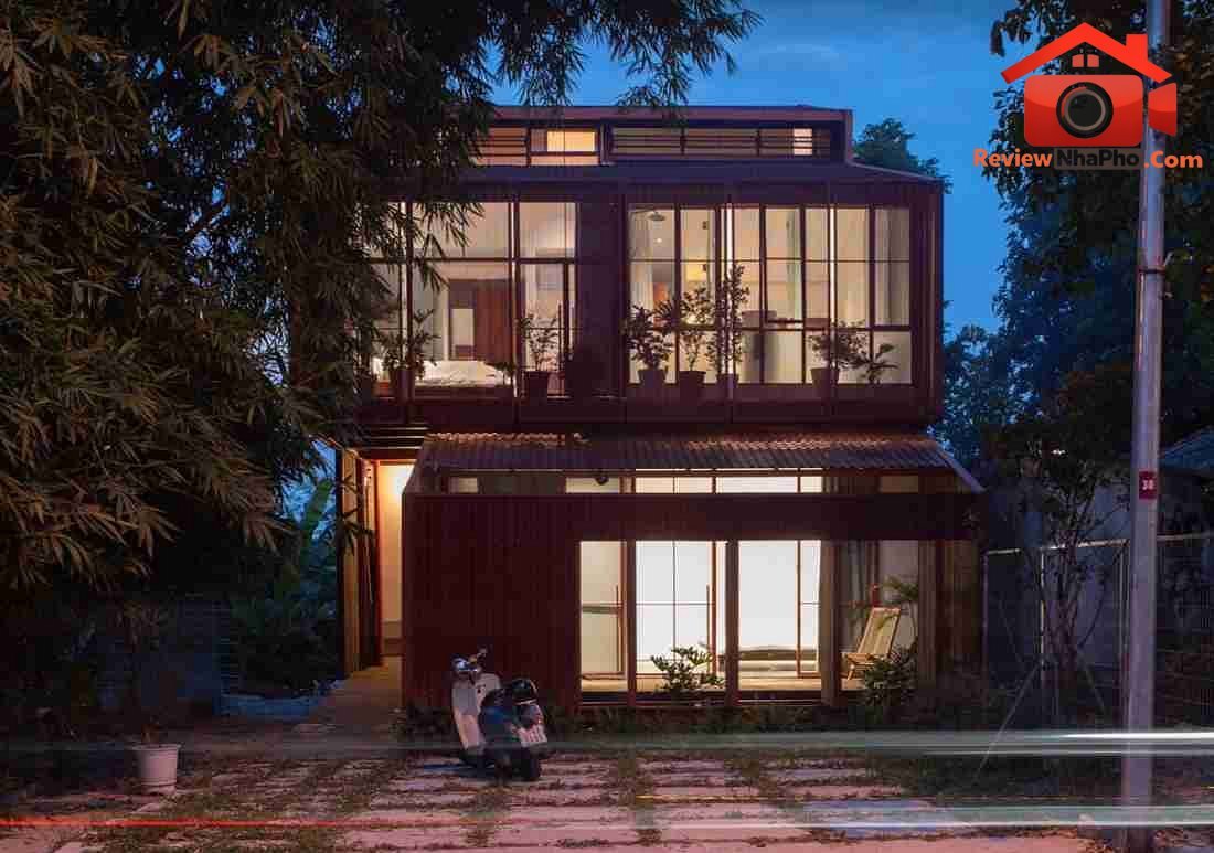 Nhà thép tiền chế nghỉ dưỡng bên dòng sông Hương