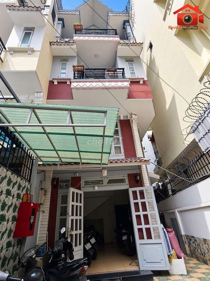 Review nhà phố Quận Tân Bình TP.HCM – Diện tích lớn 128m2, thu nhập cho thuê ổn định