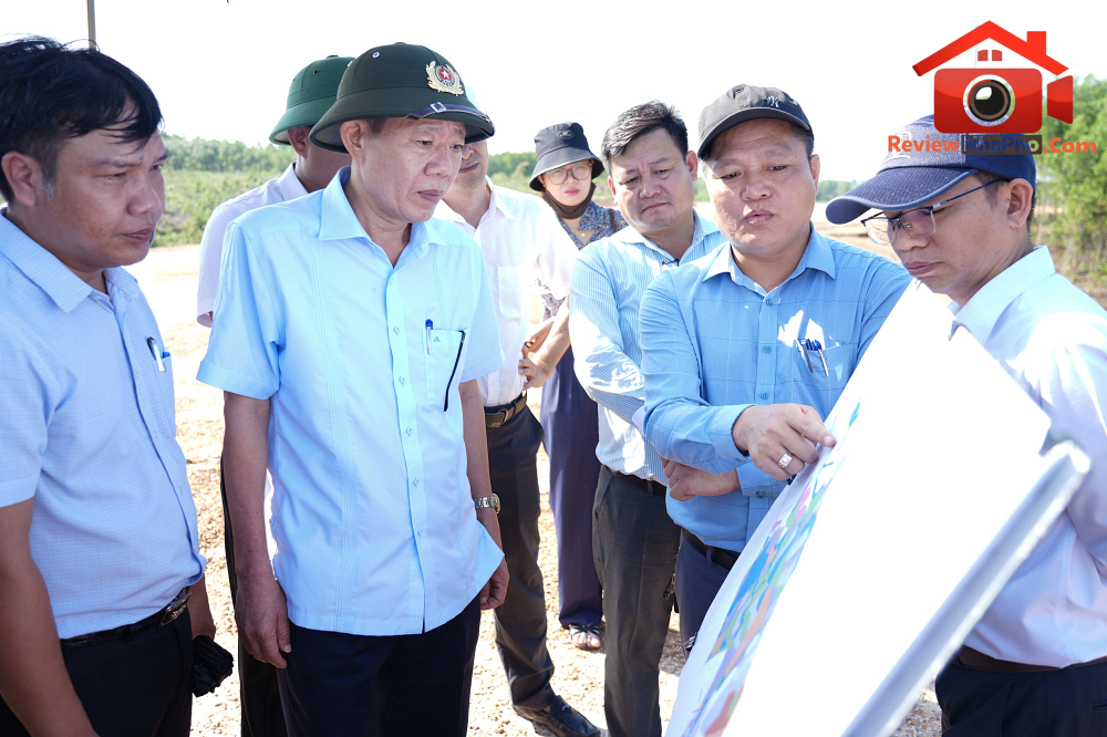 Đang đền bù, giải phóng mặt bằng khu công nghiệp hơn 467ha tại Huế- Ảnh 2.