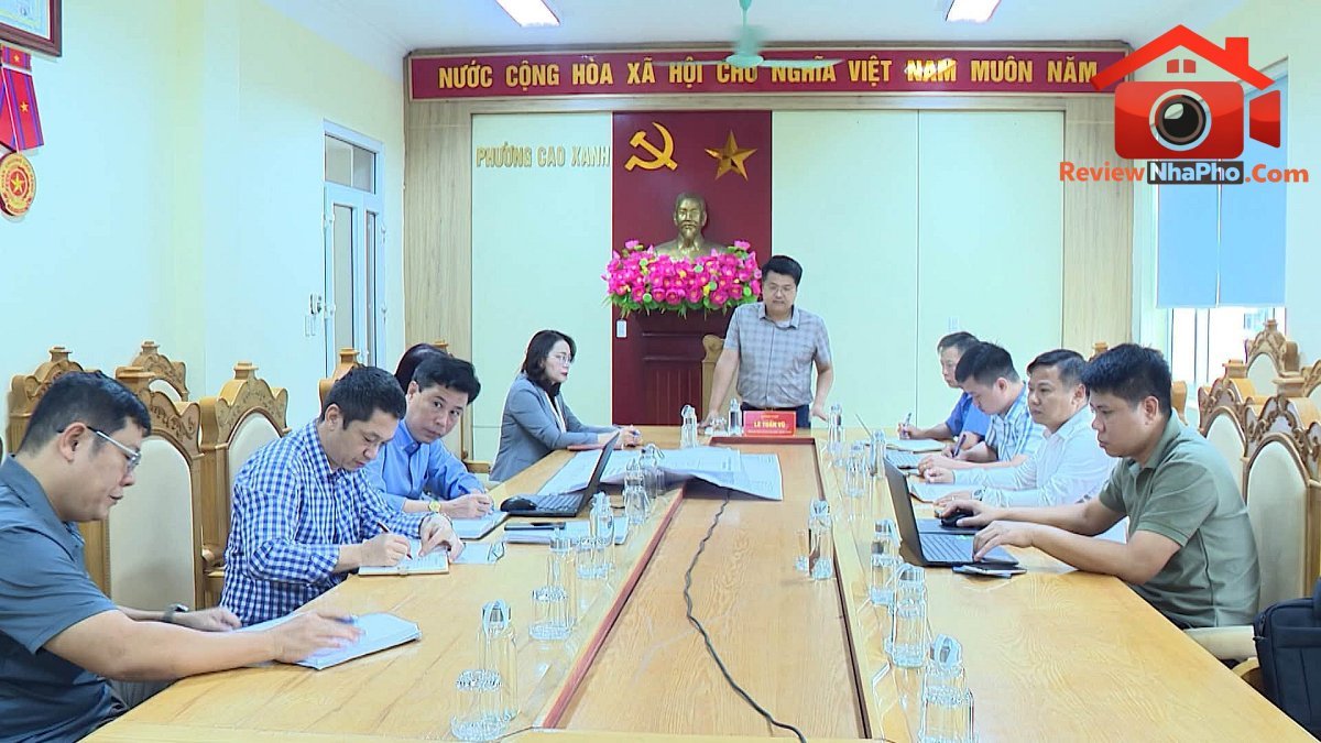 flc-bi-thuc-tien-do-du-an.jpg