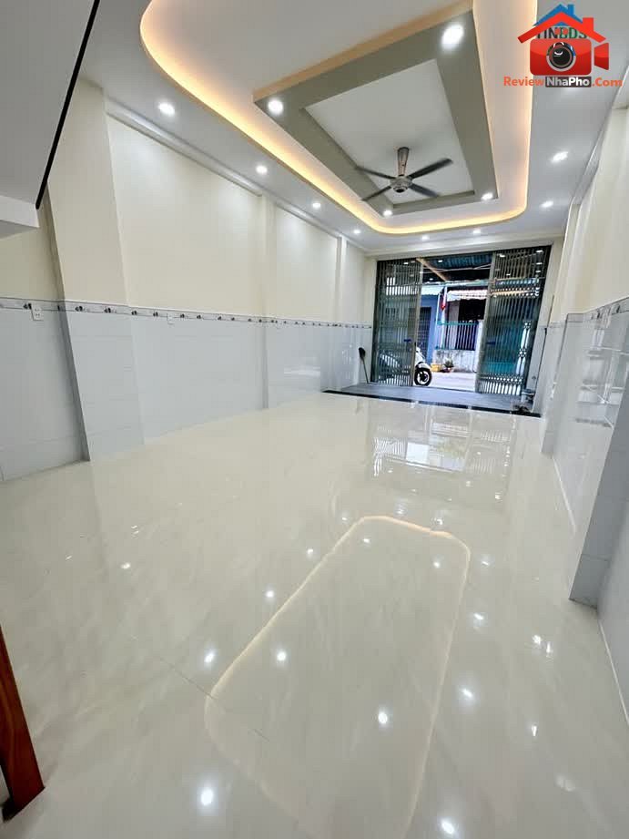 Review nhà phố Bình Tân TP.HCM – Mặt tiền hẻm 6m, giá 6.25 tỷ.