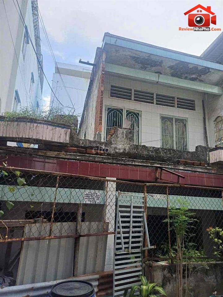 Review nhà phố DT 90m² giá 3.95 tỷ đường Mã Lò, Bình Tân, TP.HCM
