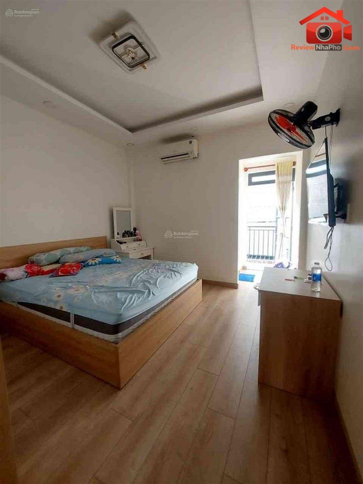 Review nhà phố Quận Tân Phú – 2 tầng, 68m², giá 4.94 tỷ