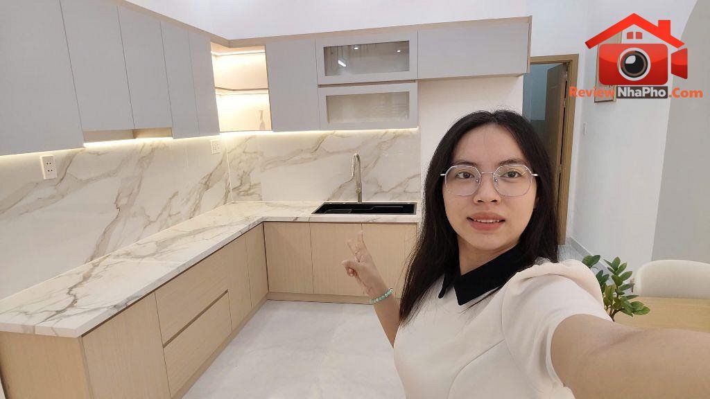 Review nhà phố Quận Bình Tân TP.HCM – Nhà 2 tầng 3PN giá 5.6 tỷ
