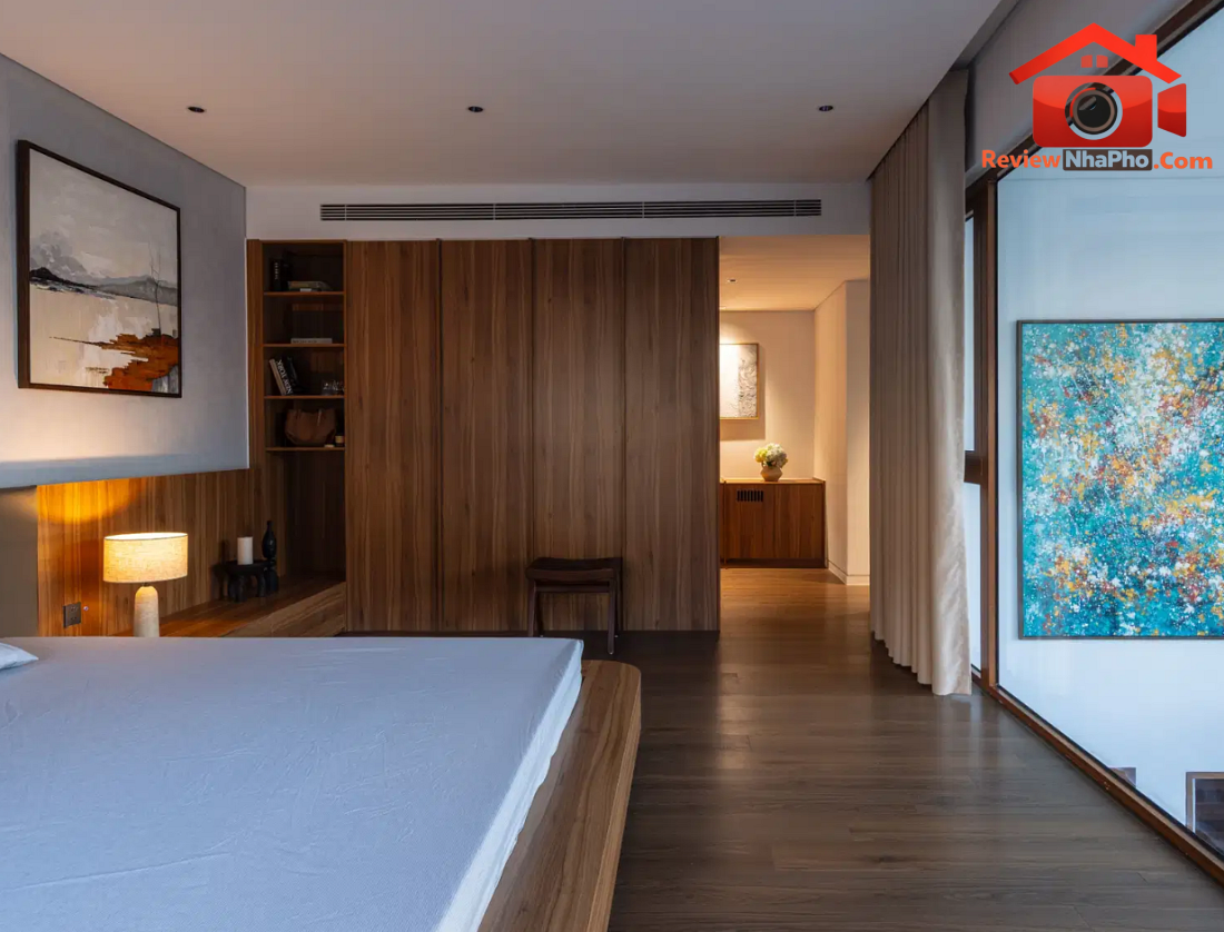 Nhà phố ba thế hệ tại Hà Đông: 3 khoảng vườn đan xen hóa giải khu đất hình lục giác- Ảnh 11. Nhà phố ba thế hệ tại Hà Đông: 3 khoảng vườn đan xen hóa giải khu đất hình lục giác- Ảnh 11.