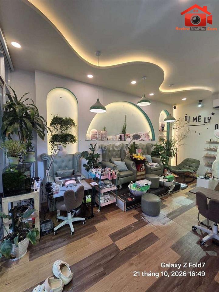 Sang nhượng tiệm nail mặt tiền đường Âu Cơ, Tân Bì… – Bán đất Quận Tân Bình – TP Hồ Chí Minh giá BÁN dưới 3 tỷ
