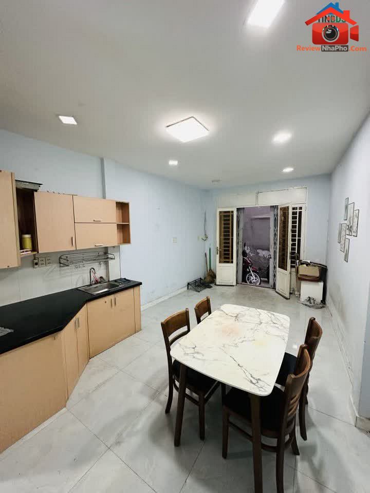 Nhà phố Tân Phú 2 tầng, giá chỉ 2.8 tỷ, gần trung … – Bán nhà mặt phố Quận Tân Phú – TP Hồ Chí Minh giá BÁN dưới 3 tỷ