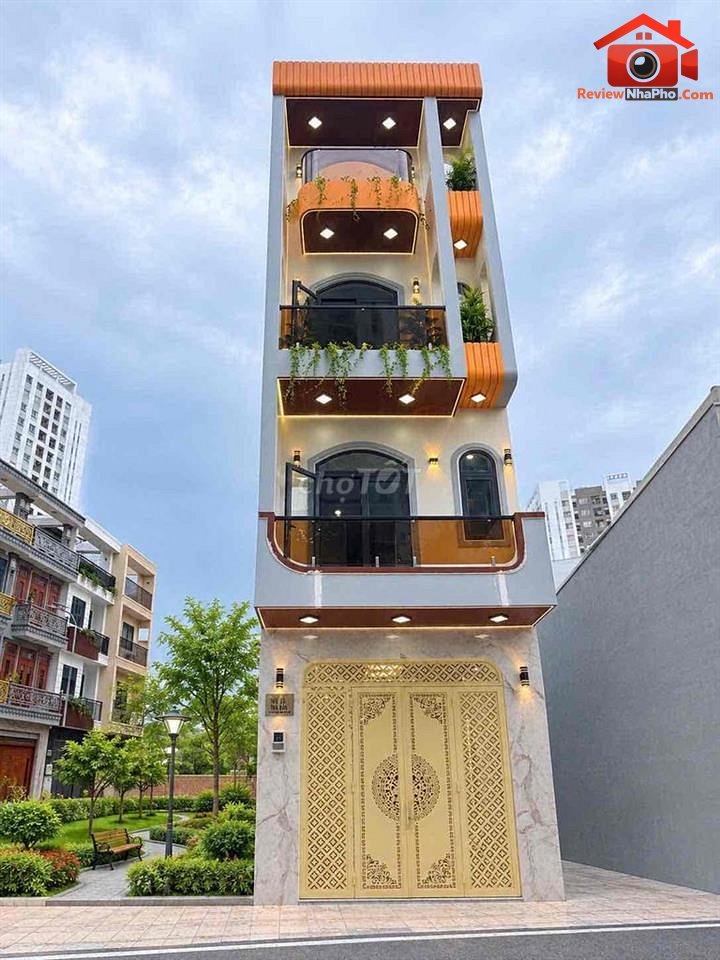 Review nhà phố mặt tiền hẻm ô tô 16m Quận Tân Phú TP.HCM giá 10.9 tỷ