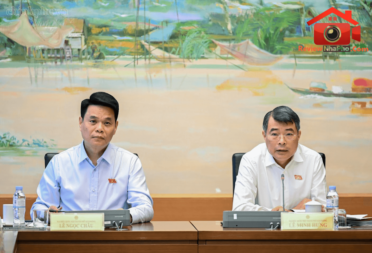Thủ tướng: Không để tăng giá vô lý với nhà ở cho người thu nhập thấp- Ảnh 4.