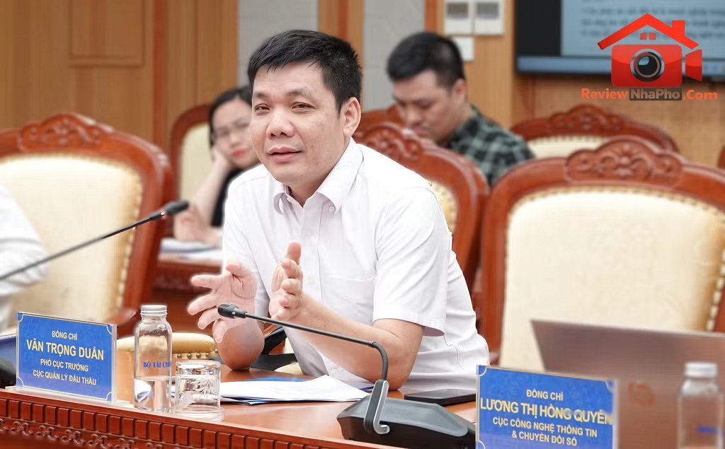 Ông Văn Trọng Duẩn, Phó Cục trưởng Cục Quản lý Đấu thầu, Bộ Tài chính. Ảnh: MOF Sửa Luật đấu thầu: Có chặn được 'quân xanh, quân đỏ'? - Ảnh 2.