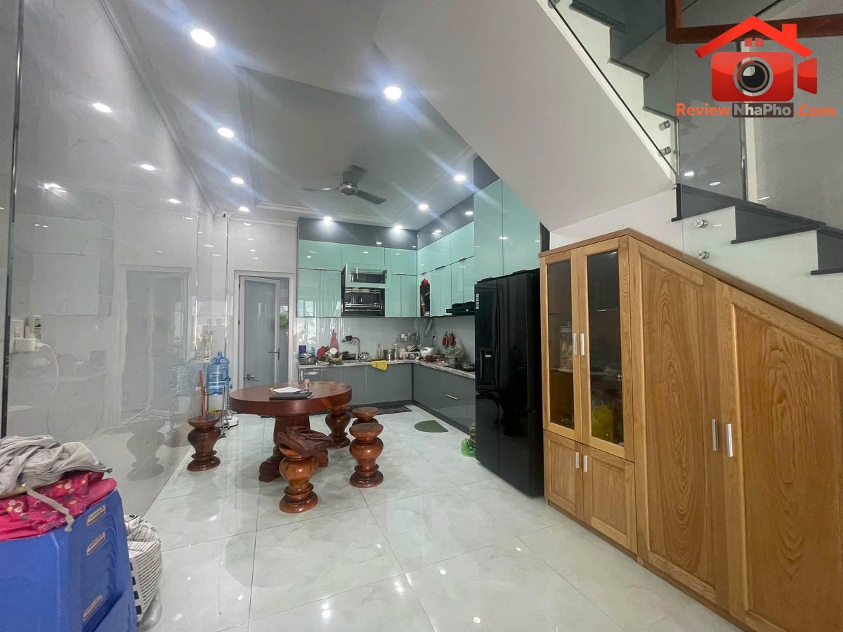 Bán nhà hẻm 7m Nguyễn Văn Săng, 4 tầng, 4 phòng ng… – Bán nhà mặt phố Quận Tân Phú – TP Hồ Chí Minh giá 7 – 10 tỷ