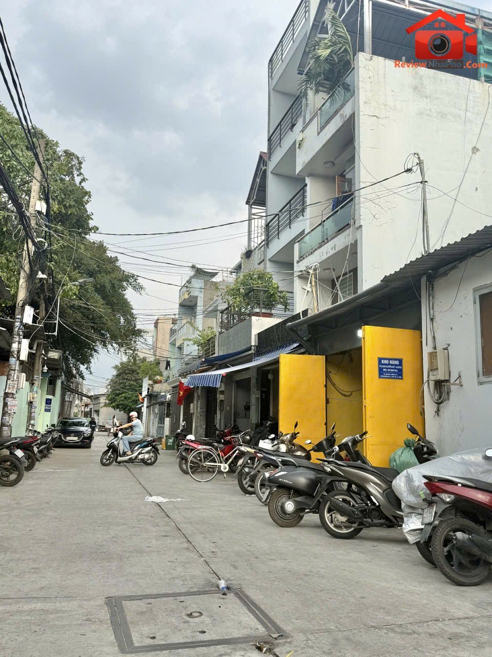 Nhà đẹp hẻm 8m ô tô tới cửa, 84m2, 2 tầng, giá 5 tỷ, Bình Hưng Hòa, TP HCM