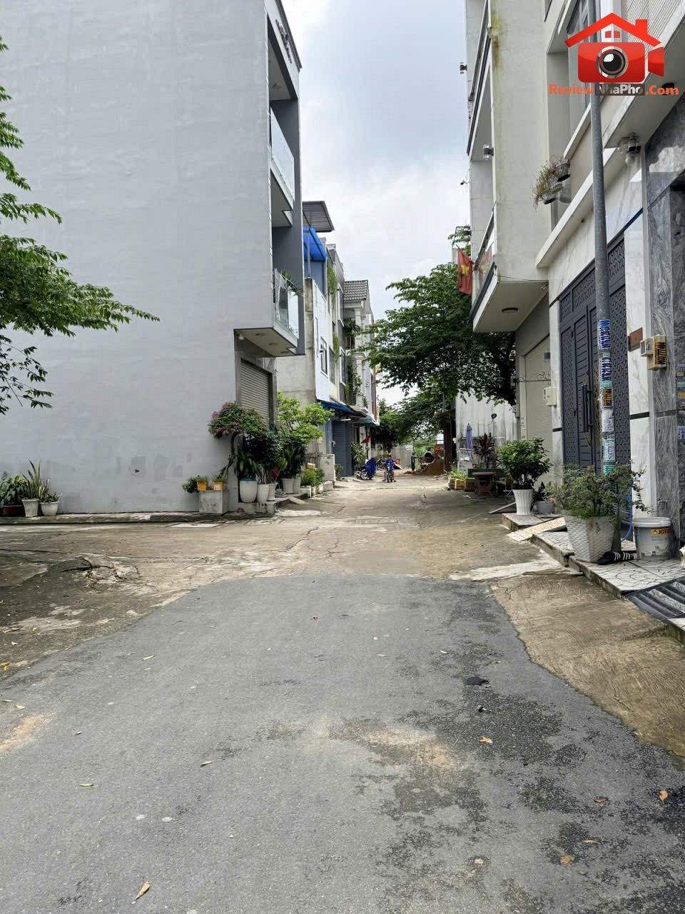 Nhà đẹp hẻm 7m gần chợ Bình Thành, 56m2, 4 tỷ 150