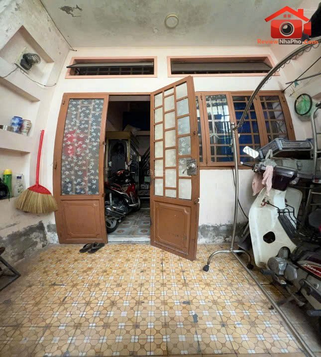 Nhà 1 trệt 1 lửng 2 mặt tiền hẻm giá 4,3 tỷ Bình Tân
