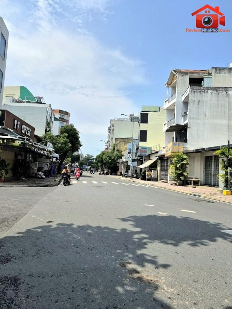 Bán nhà mặt tiền Gò Dầu, 2 tầng, căn góc, 9,2 tỷ &… – Bán nhà mặt phố Huyện Gò Dầu – Tây Ninh giá 7 – 10 tỷ