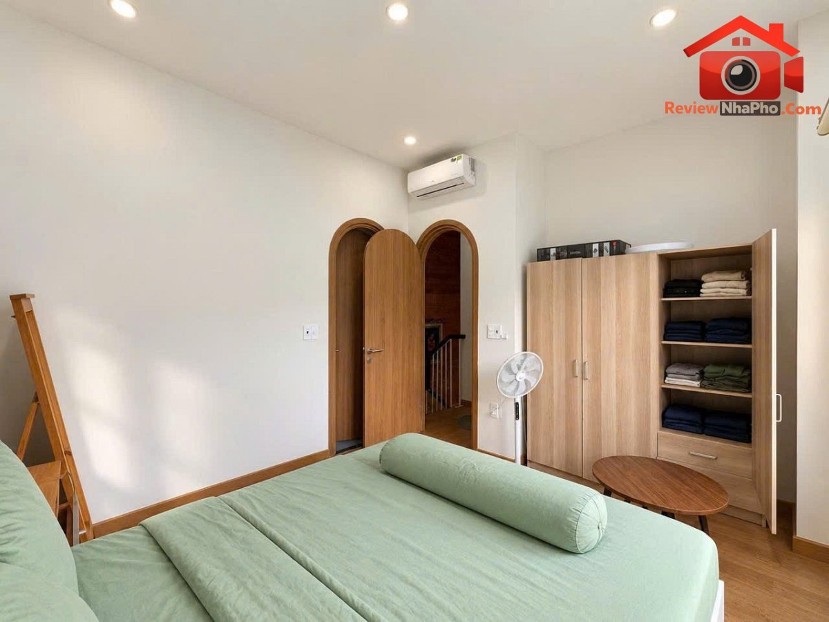 Biệt thự sân vườn 203m2 gần mặt tiền Hương Lộ 3, g… – Bán biệt thự Quận Tân Phú – TP Hồ Chí Minh giá 7 – 10 tỷ