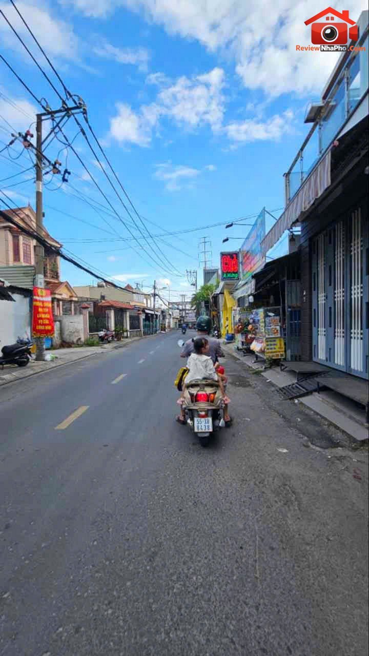 Nhà mặt phố 80m2 dãy trọ dòng tiền 10 triệu/th gần Lệ Trọng Tấn, Bình Hưng Hòa
