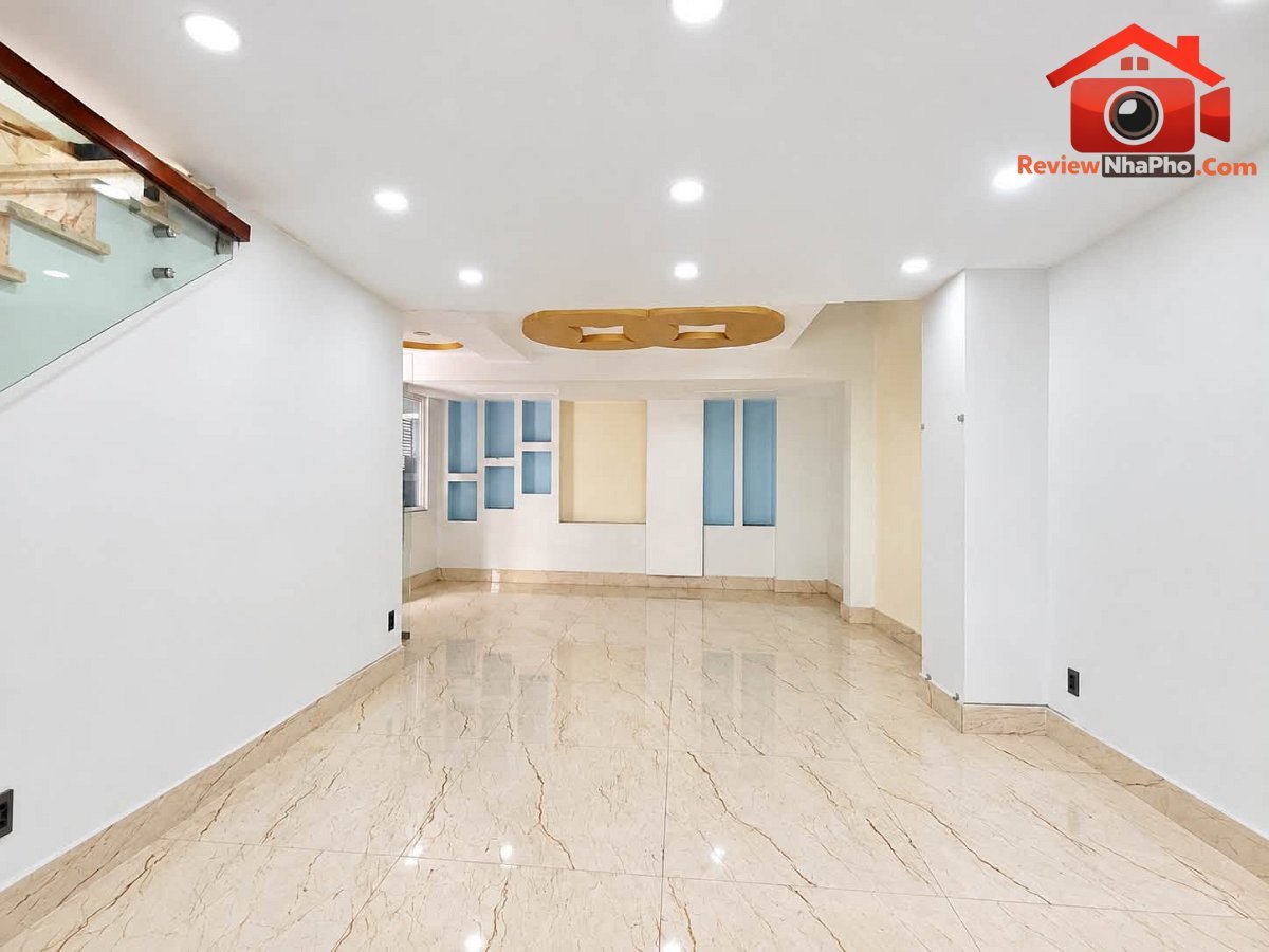 Bán nhà lô góc Cộng Hòa 5 tầng thang máy, dòng tiề… – Bán nhà phân lô, liền kề Huyện Thống Nhất – Đồng Nai giá 10 – 15 tỷ