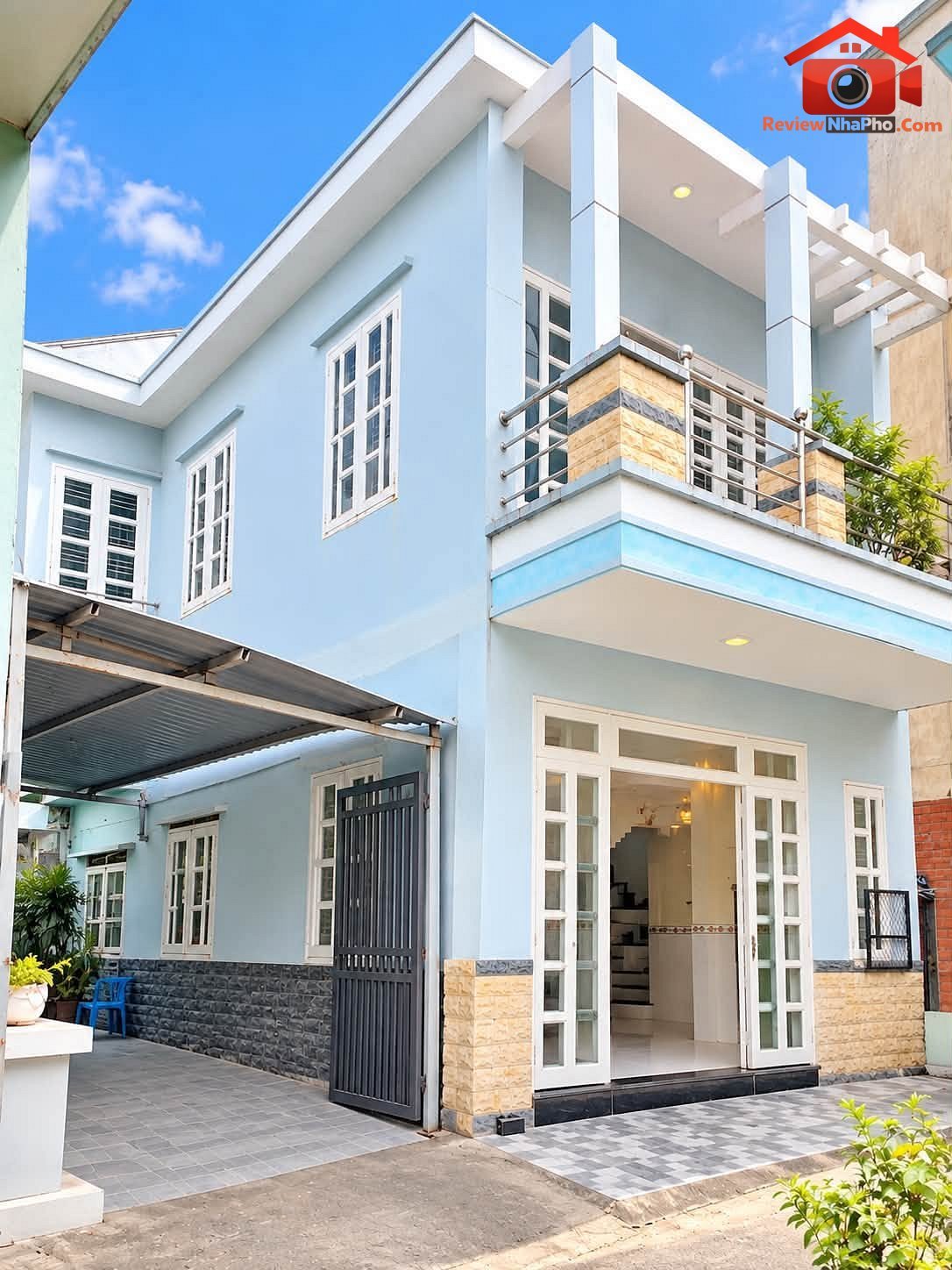 Bán nhà Lưu Chí Hiếu Tân Phú căn góc ngang 7.5m nở hậu sân rộng đậu ô tô nhà đất bất động sản sổ đỏ