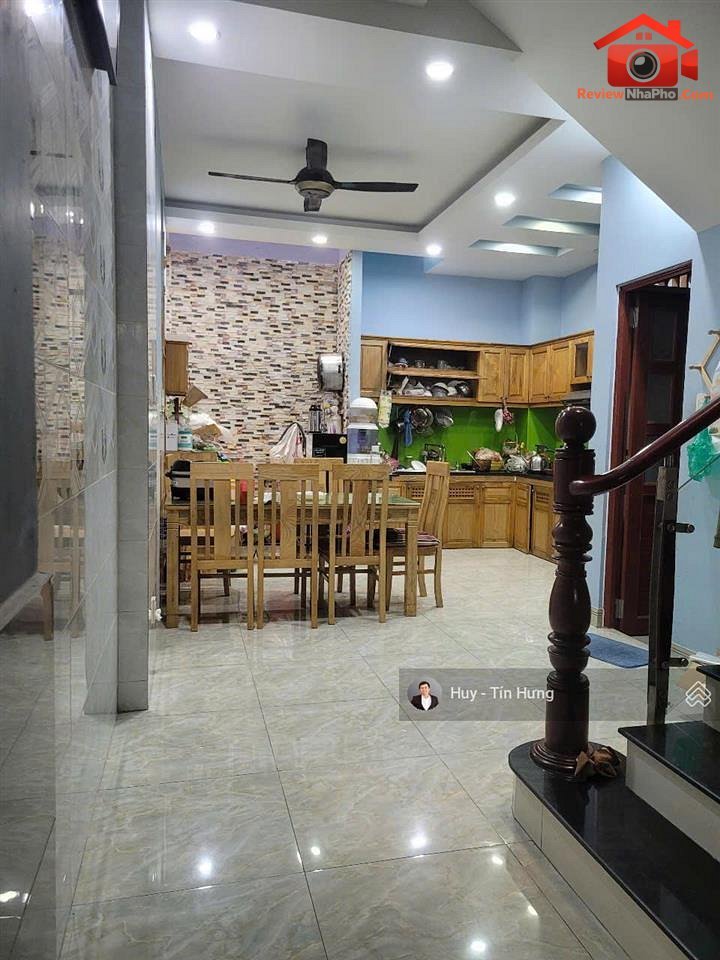Review nhà phố Đường Tên Lửa Bình Trị Đông B Quận Bình Tân TP.HCM giá 7.6 tỷ